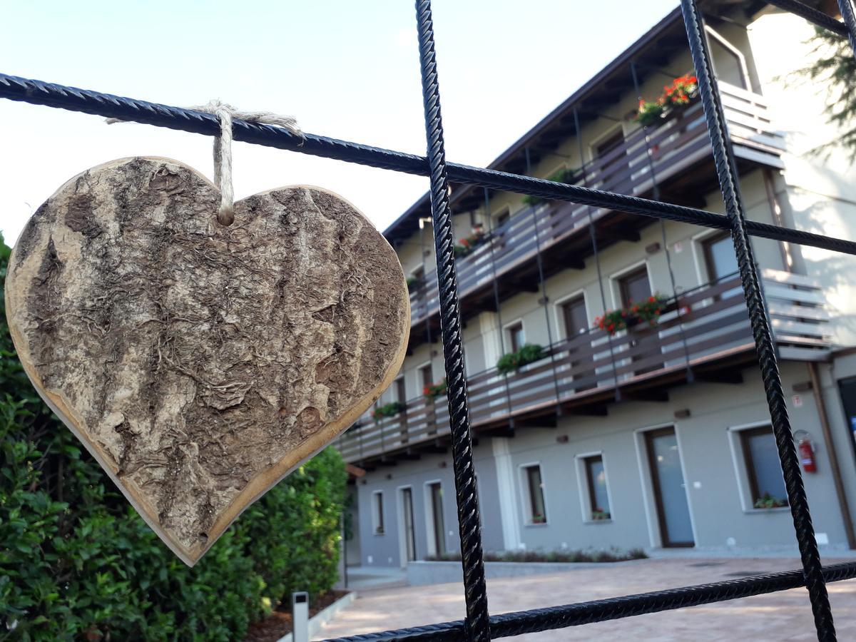 Cascina Tumas Orta Lake Lejlighed Pettenasco Eksteriør billede